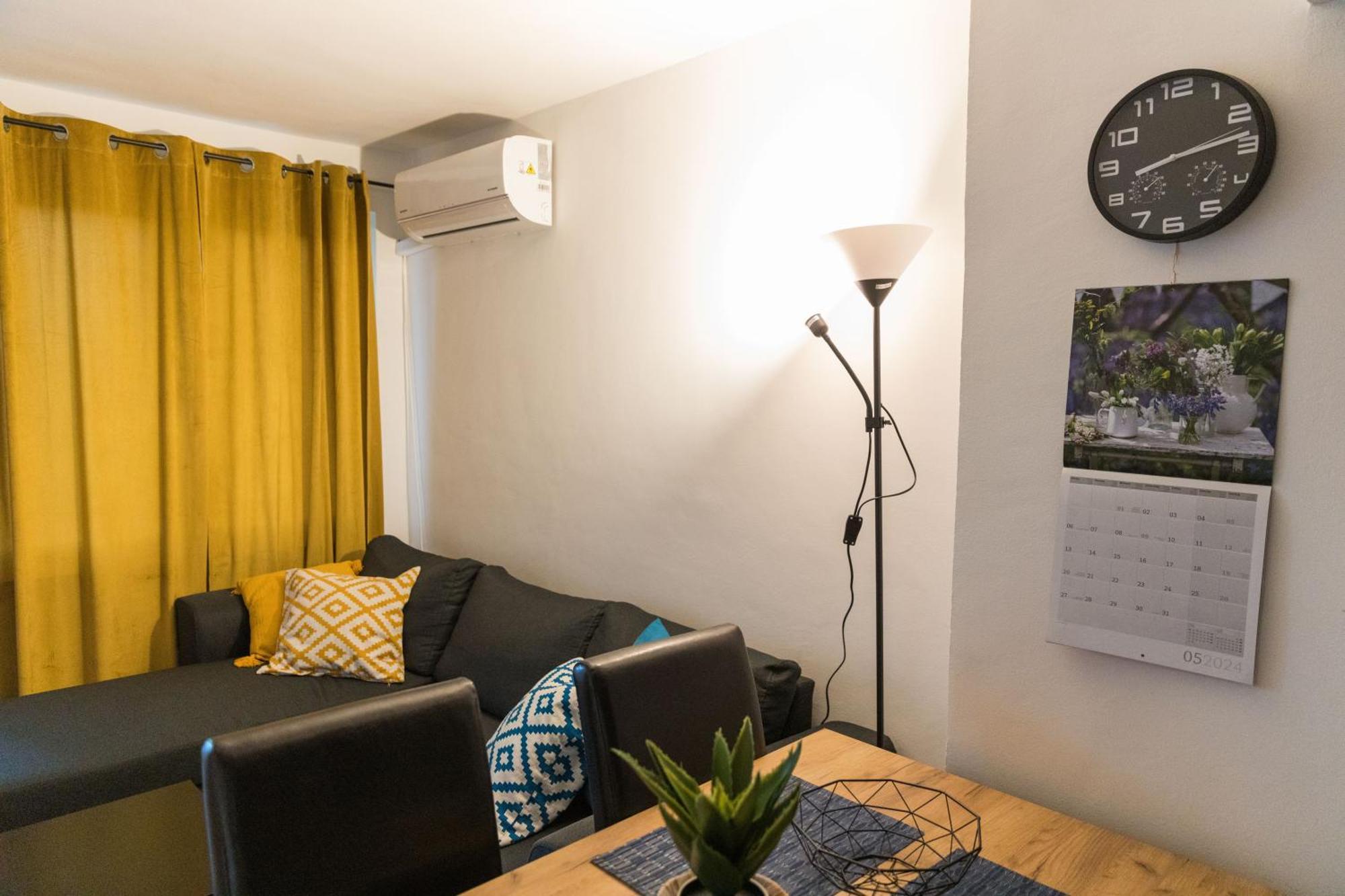Lovely 1Bd Flat Near The Sea Garden By Flat Mаnаger Burgas Bagian luar foto
